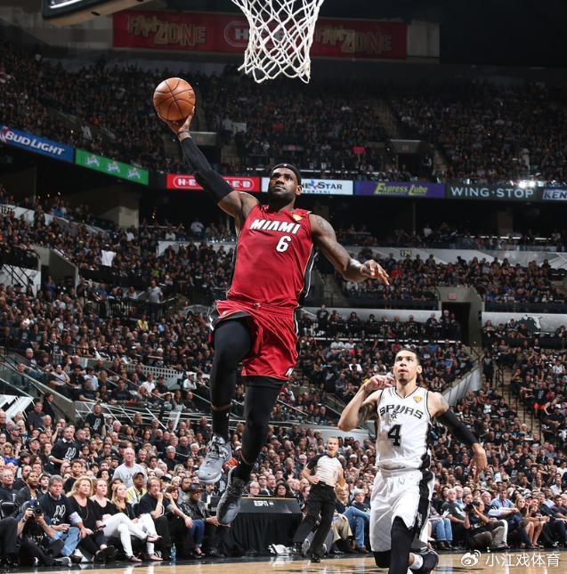 九游体育APP-关于詹姆斯在公牛比赛中战术调整，刷新纪录引发热议！气势如虹延续的信息-九游体育APP